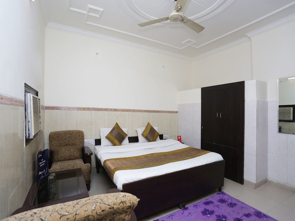 OYO 12868 Hotel City Lite 11/17