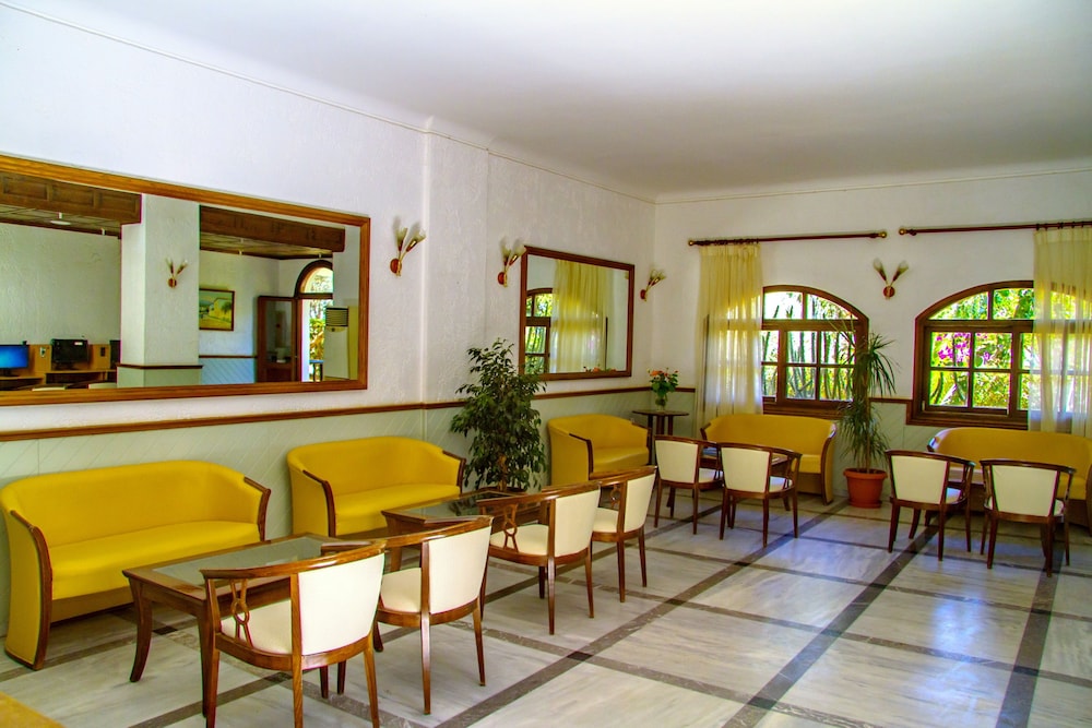 Club Lyda Hotel 50/66