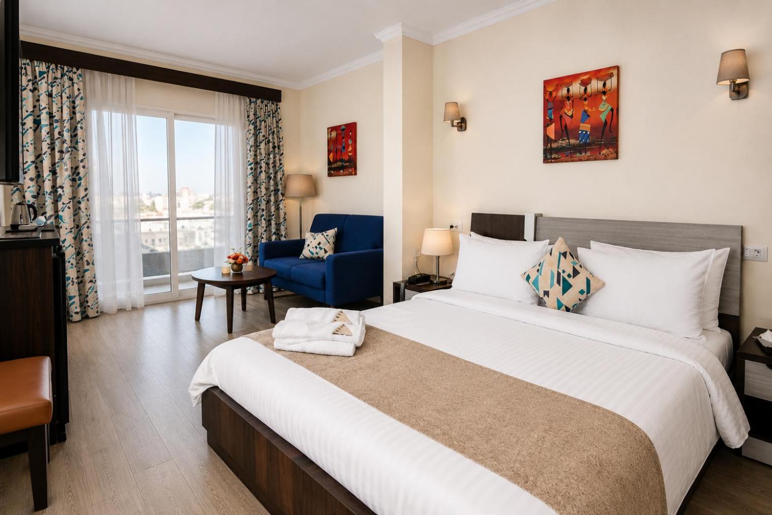 Executive, Double Bed, Pyramids View, Hot Tub