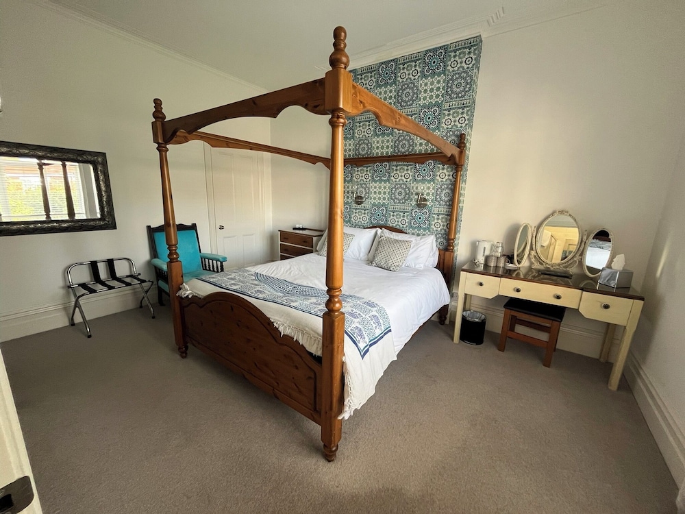 Hotel 50 14/34