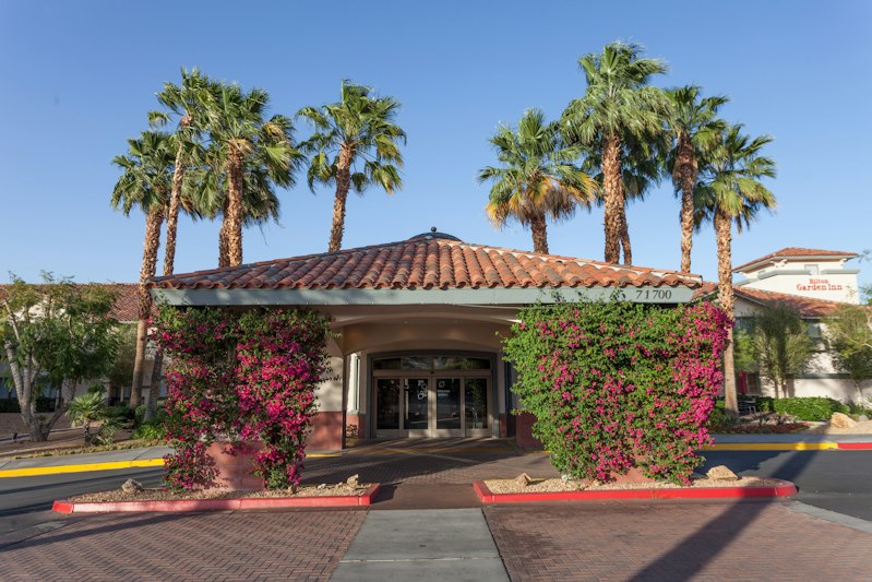 Hilton Garde Inn Palm Springs Rancho Mirage 41/43