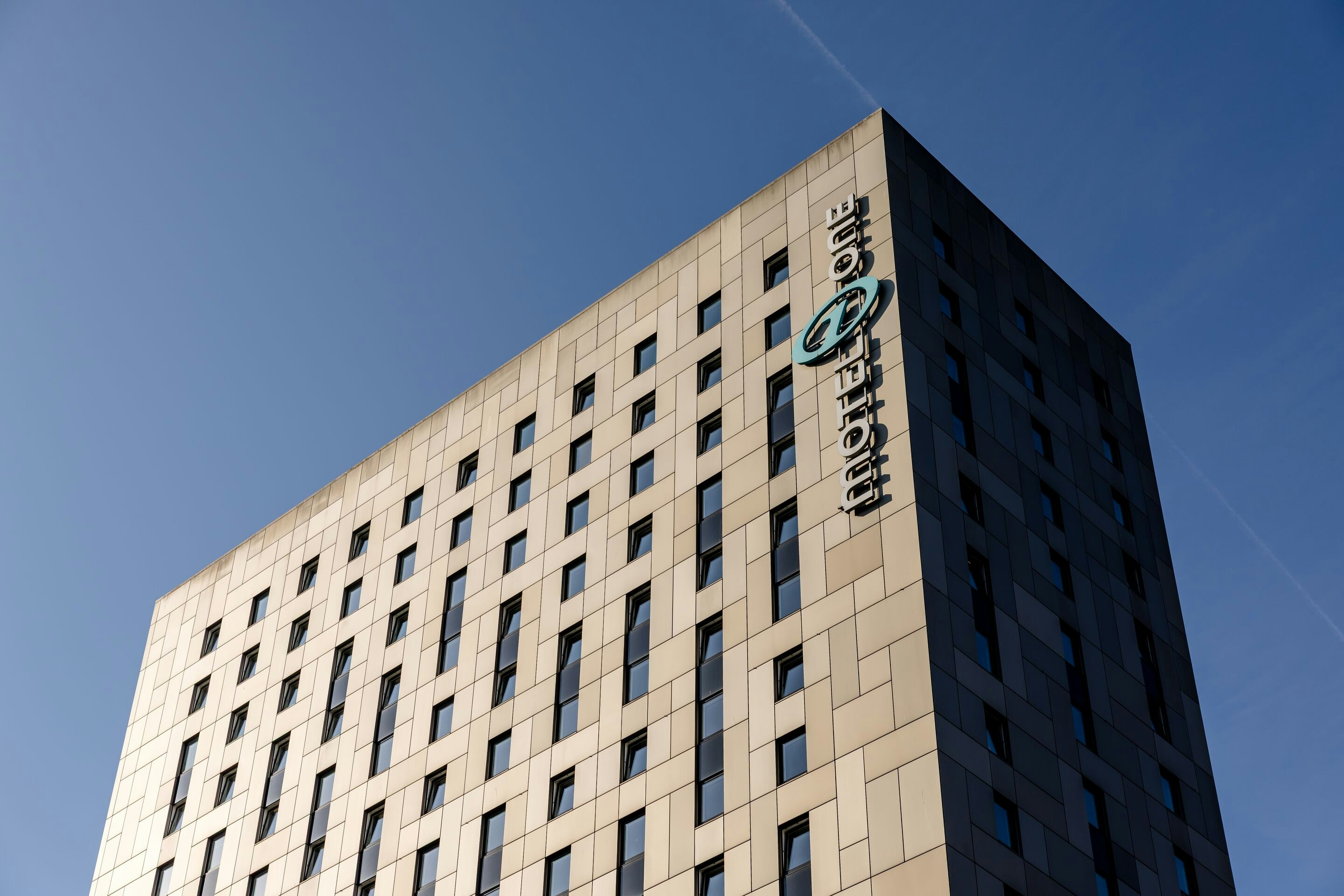 Hotel Motel One Hamburg-Alster 4/50