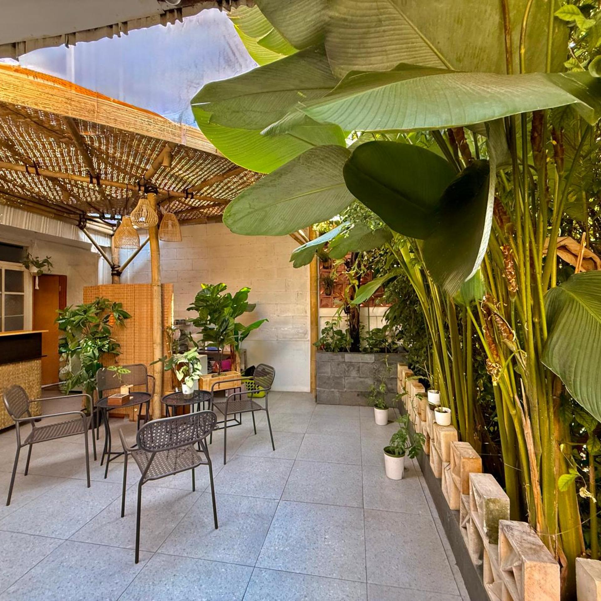 Buton Backpaker Lodge - Hostel 7/60