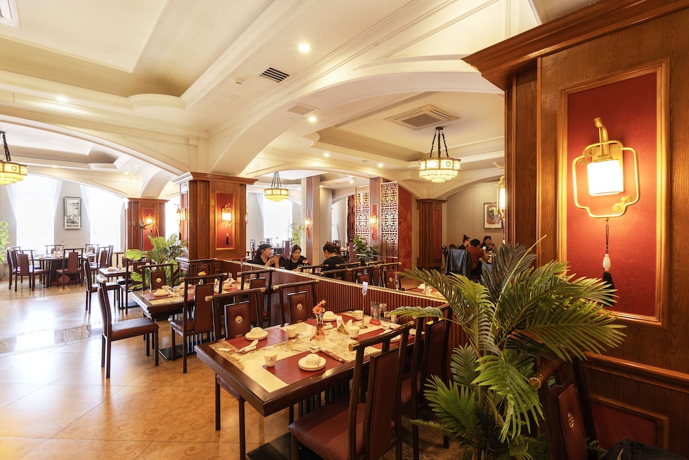 Royal House Hotel 2 42/49