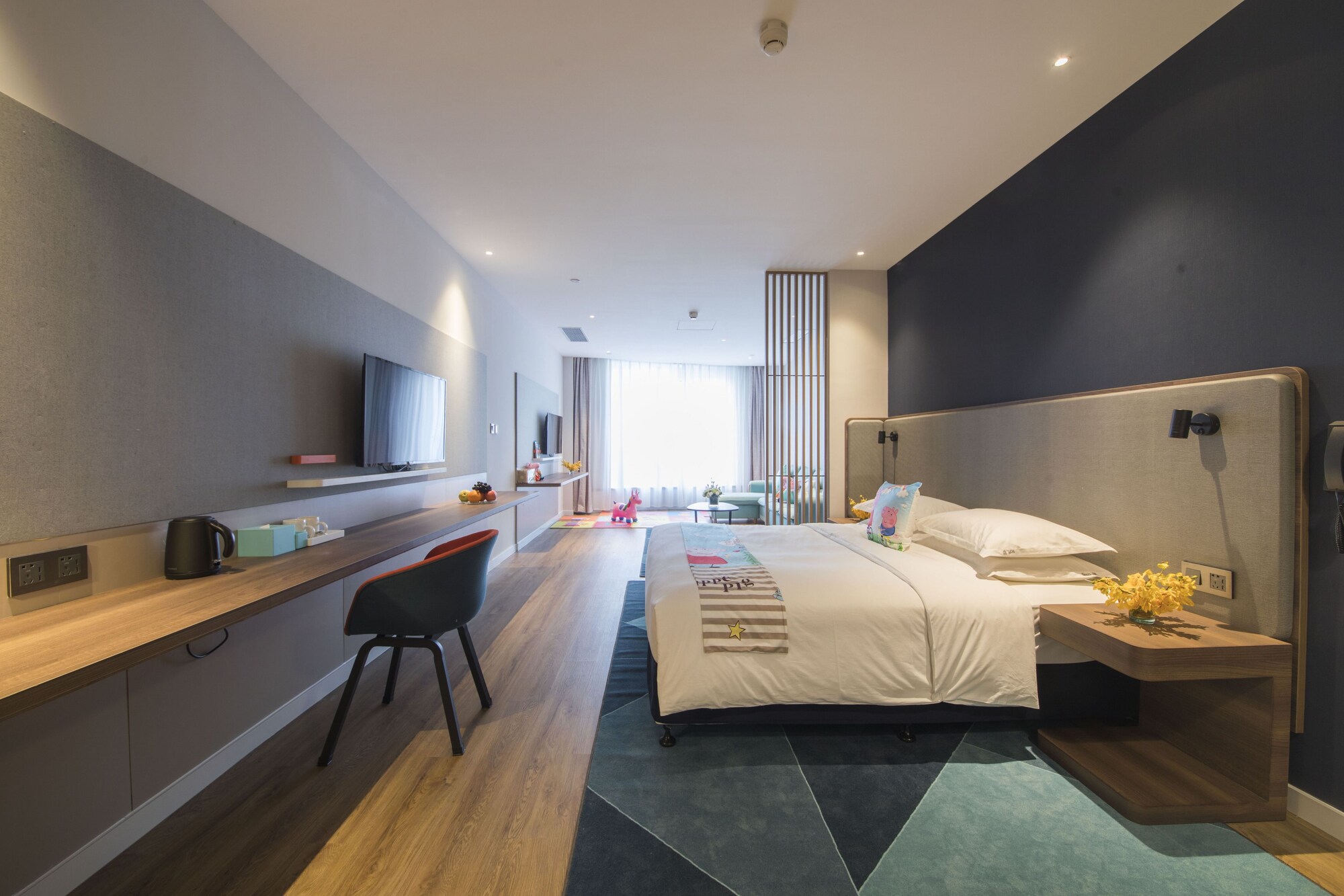 Kids Theme, Standard, 1 King and 1 Single Beds