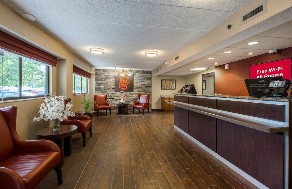 Lobby at Red Roof Inn Milford - New Haven, MILFORD - CT