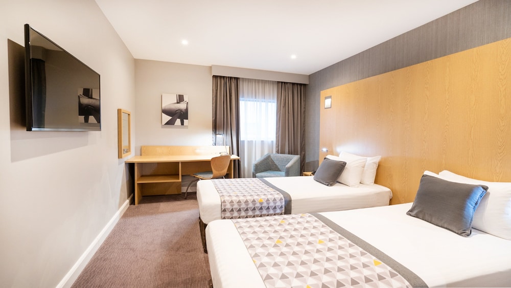 STANDARD, TWIN BEDS, ACCESSIBLE