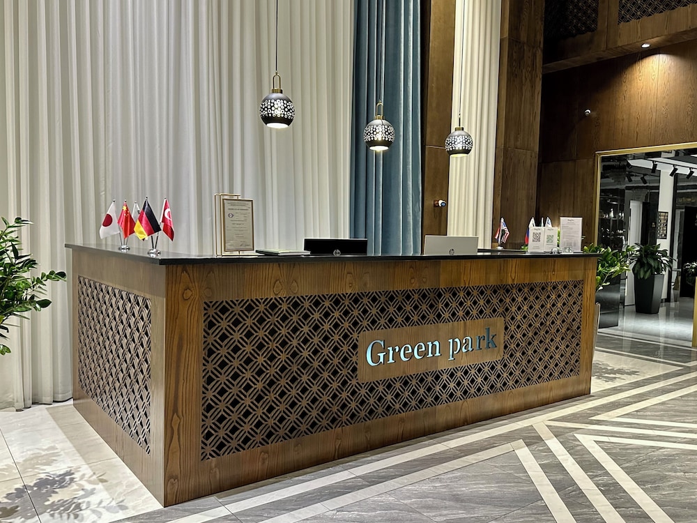 Green Park Hotel 15/67