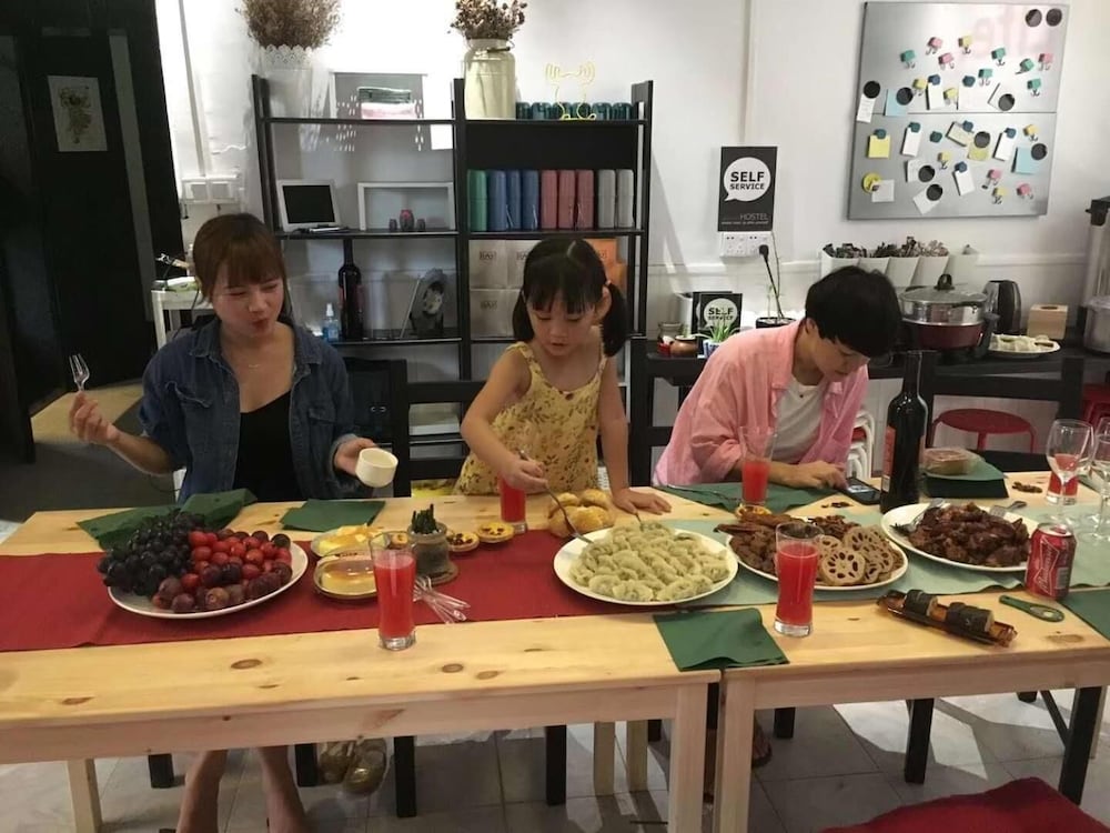 Houselet Hostel 21/40