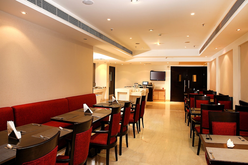 Inde Hotel Vista Woods 28/34