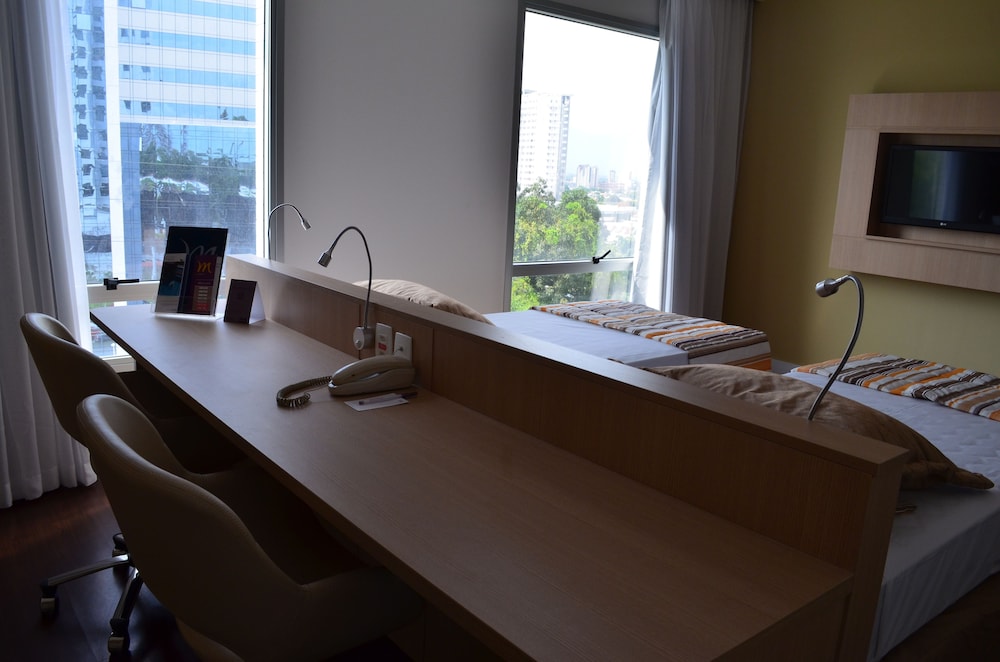 Mercure Manaus Hotel 58/72
