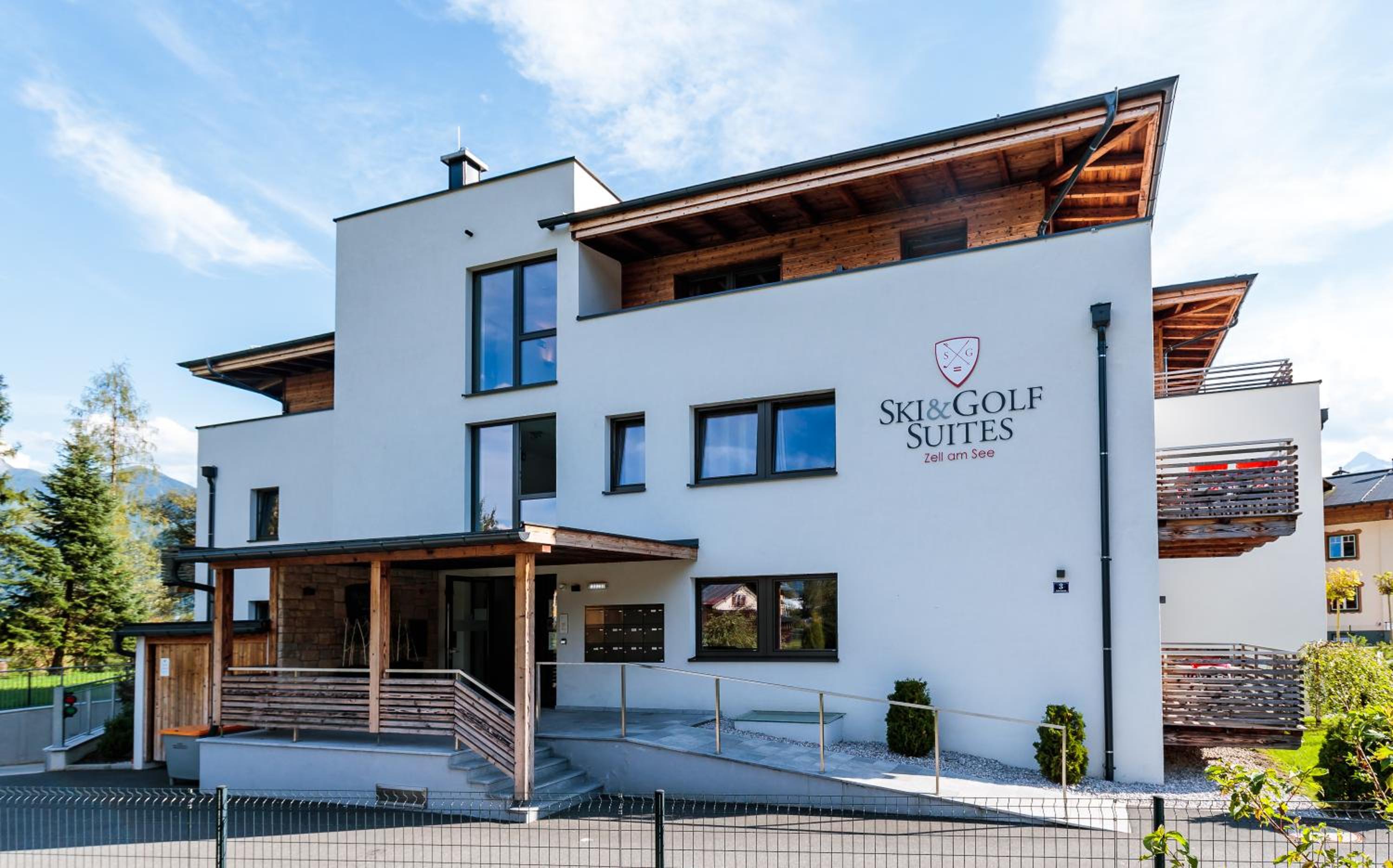 Ski & Golf Suites Zell am See by Alpin Rentals photo3