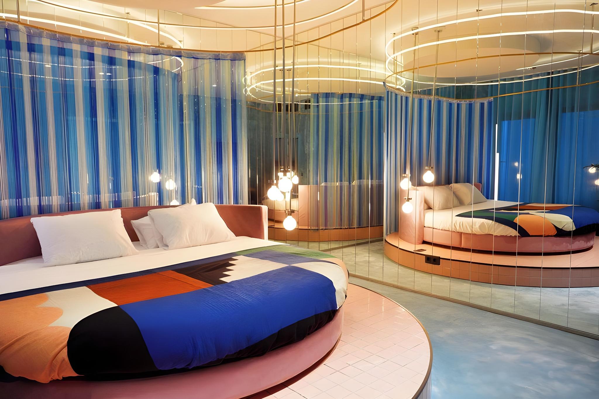 Super Suite