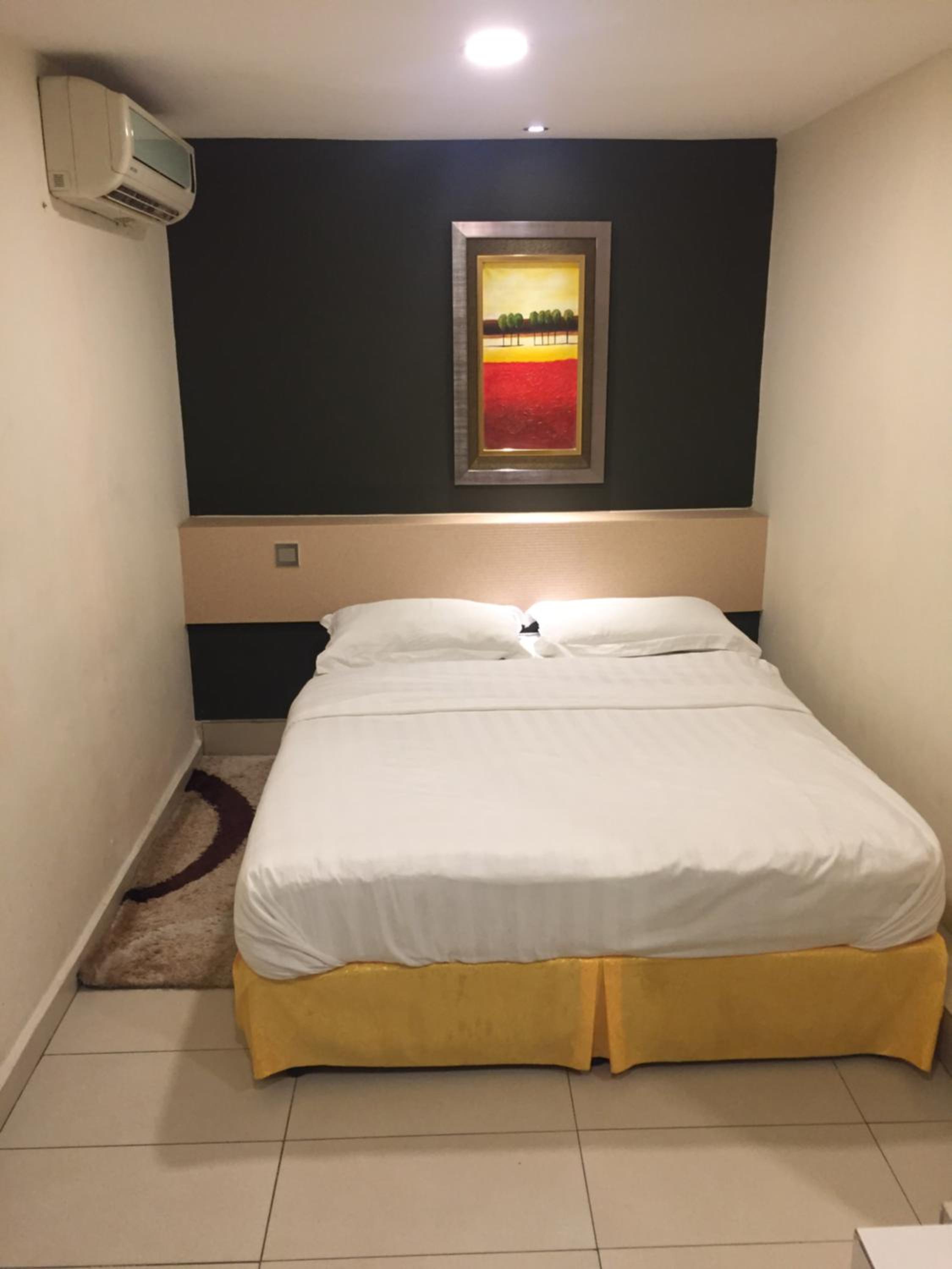 Standard, Double Bed, No Window