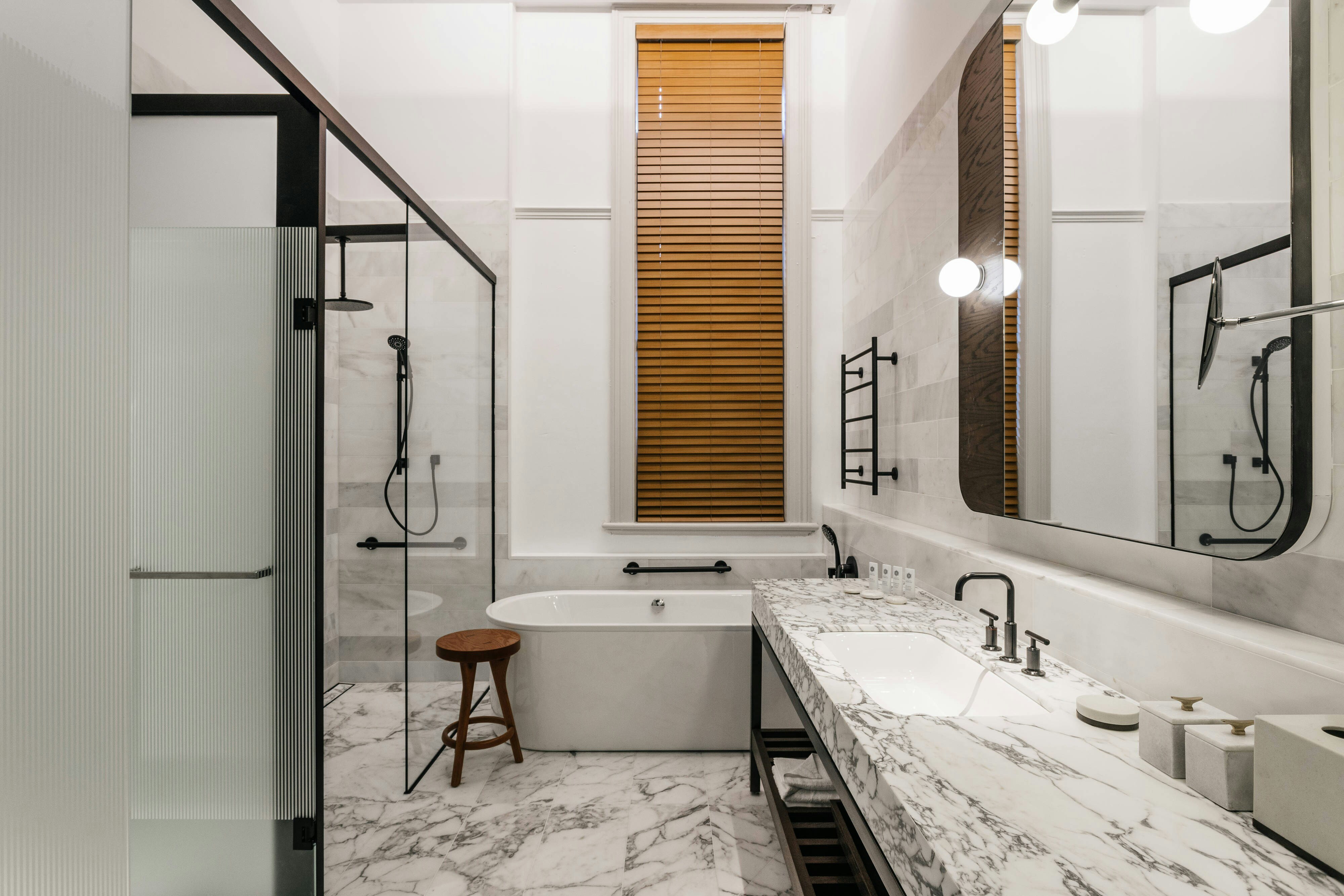The Tasman A Luxury Collection Hotel Hobart 2/3