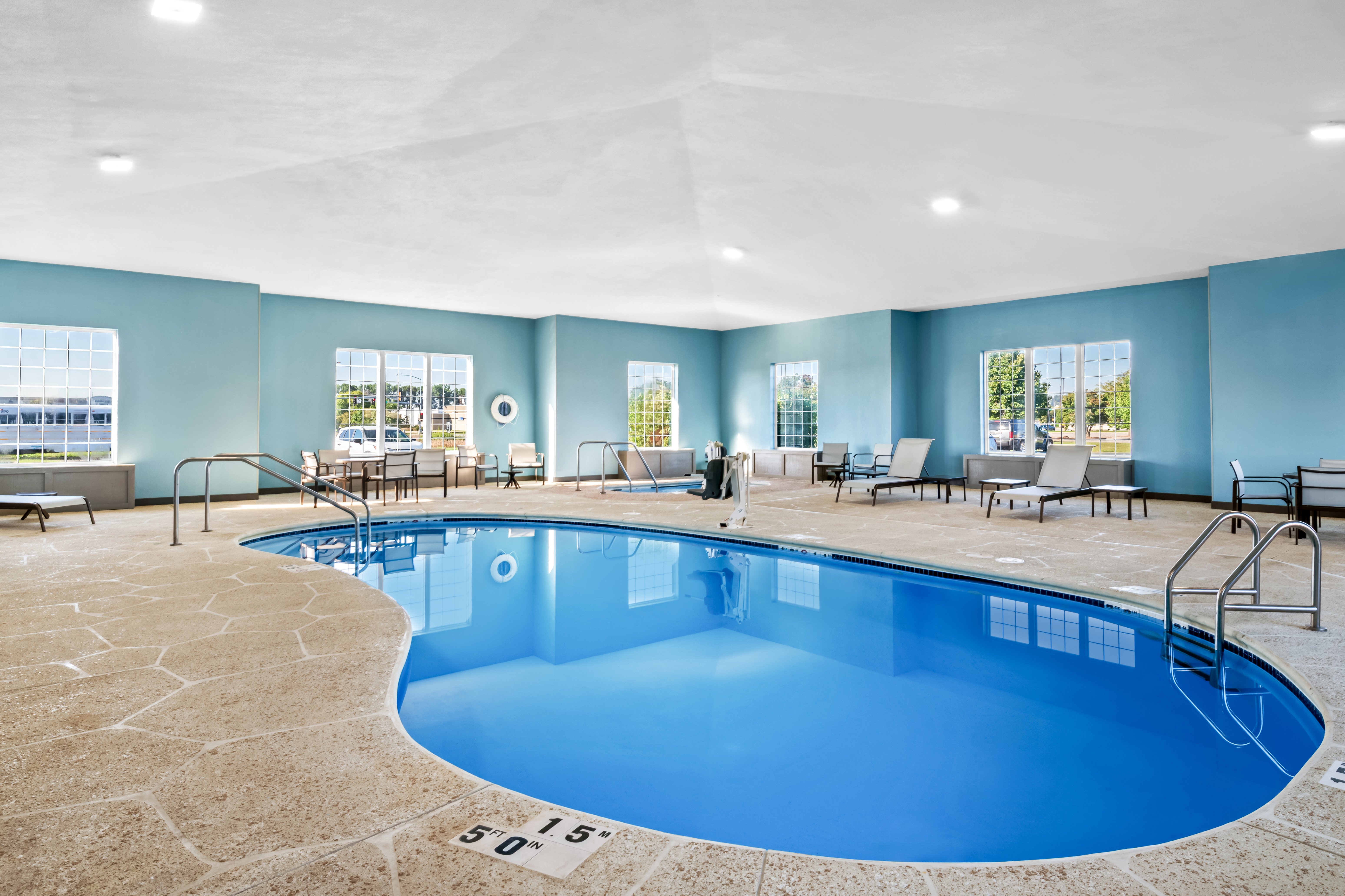 Holiday Inn Express Hotel And Suites Council Bluffs Conv Ctr Area 43/77