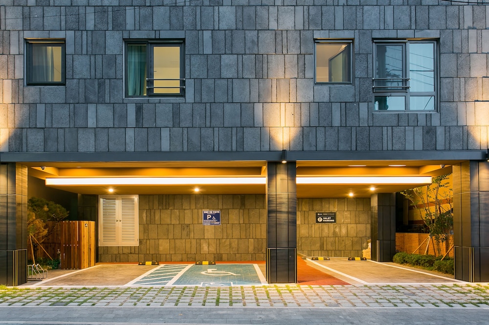 H Avenue Hotel Shinchon & Idae 6/50