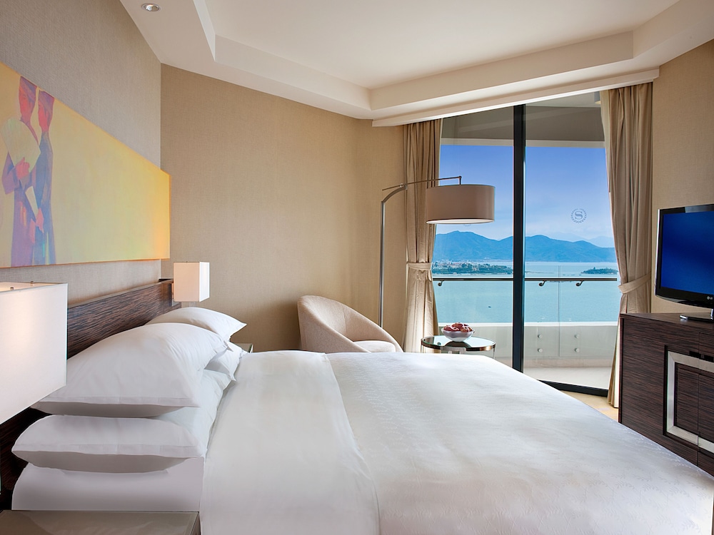 Sheraton Nha Trang Hotel Spa 12/71