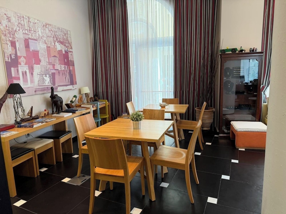 Athens Lotus Hotel 37/47