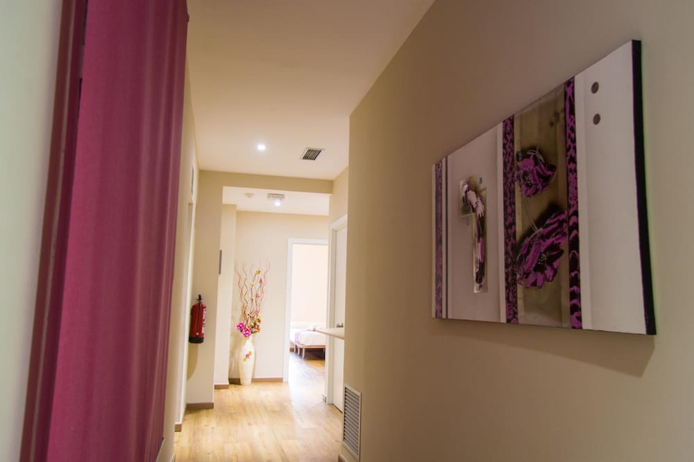 Hostal Barcelona Travel 29/35