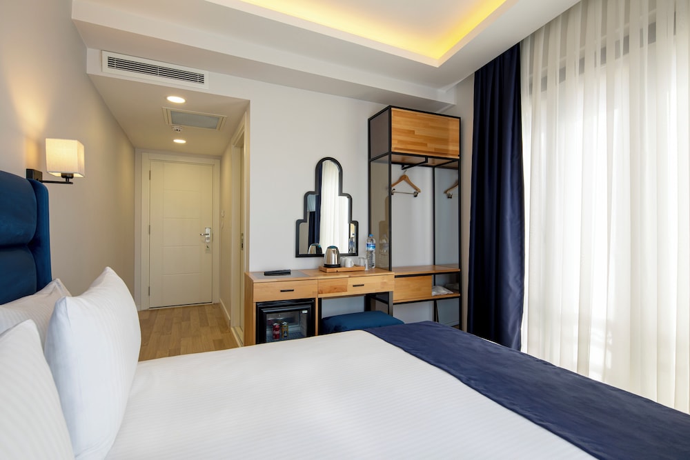 STANDARD, DOUBLE BED