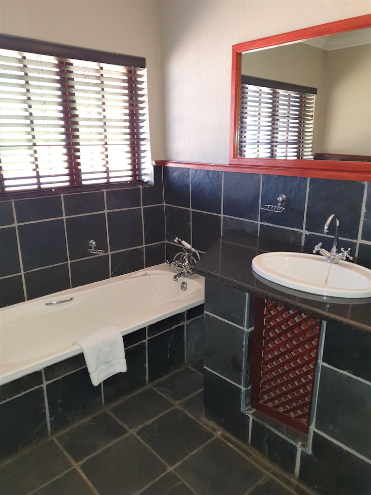 Faircity Roodevallei 49/50