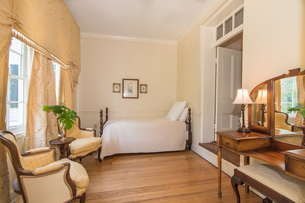 The Burn Bed And Breakfast 10/50
