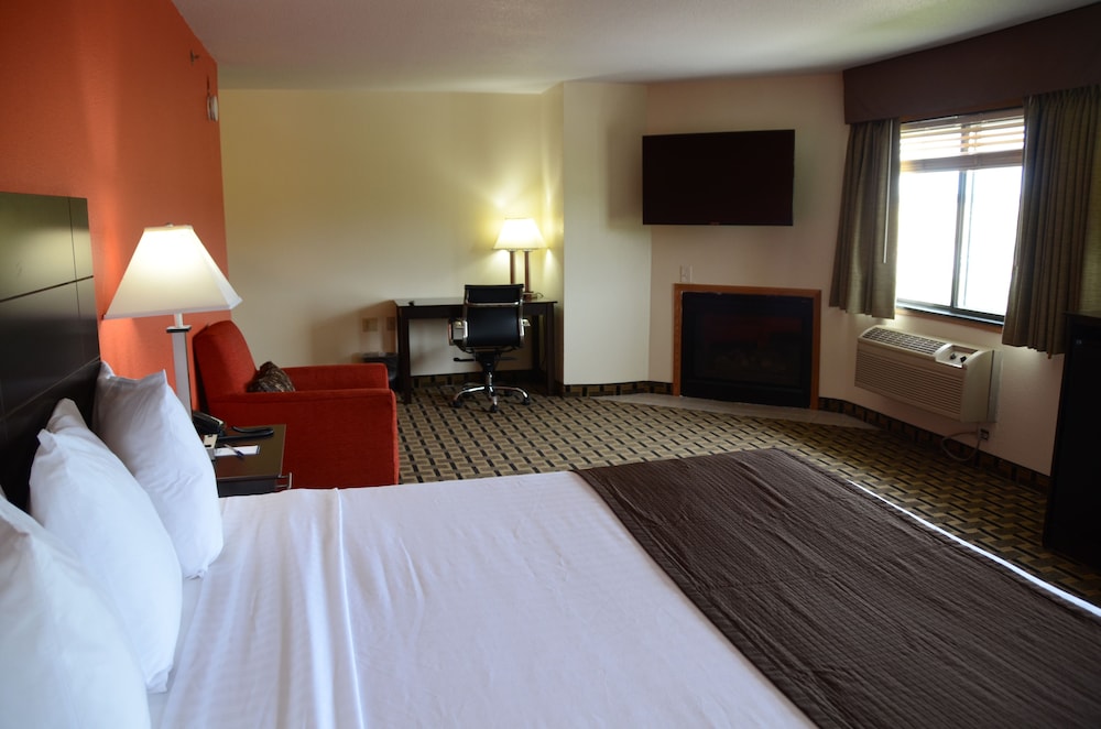 AmericInn By Wyndham West Burlington 10/45