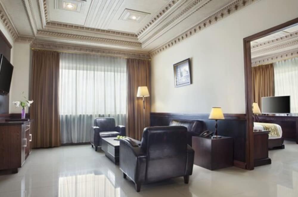 The Rich Jogja Hotel 61/81