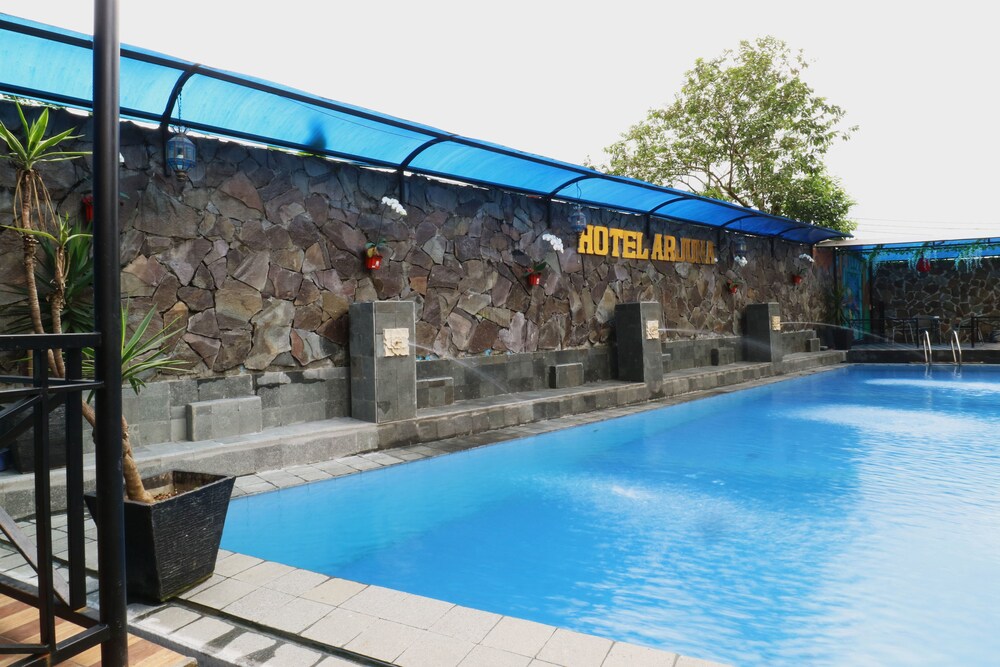 Hotel Arjuna 40/66