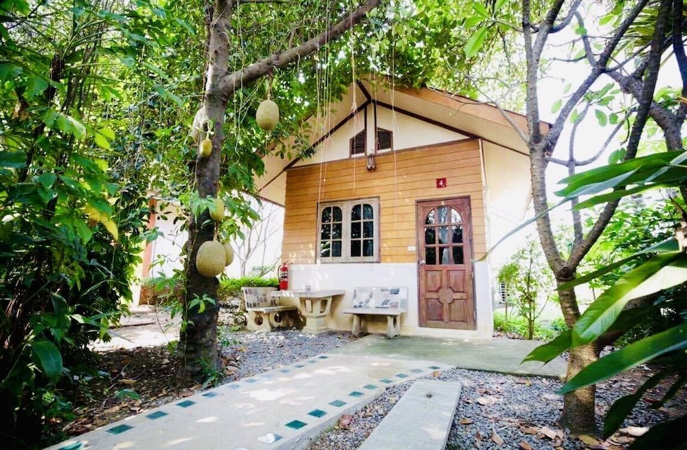 Sabaidee House 56/59