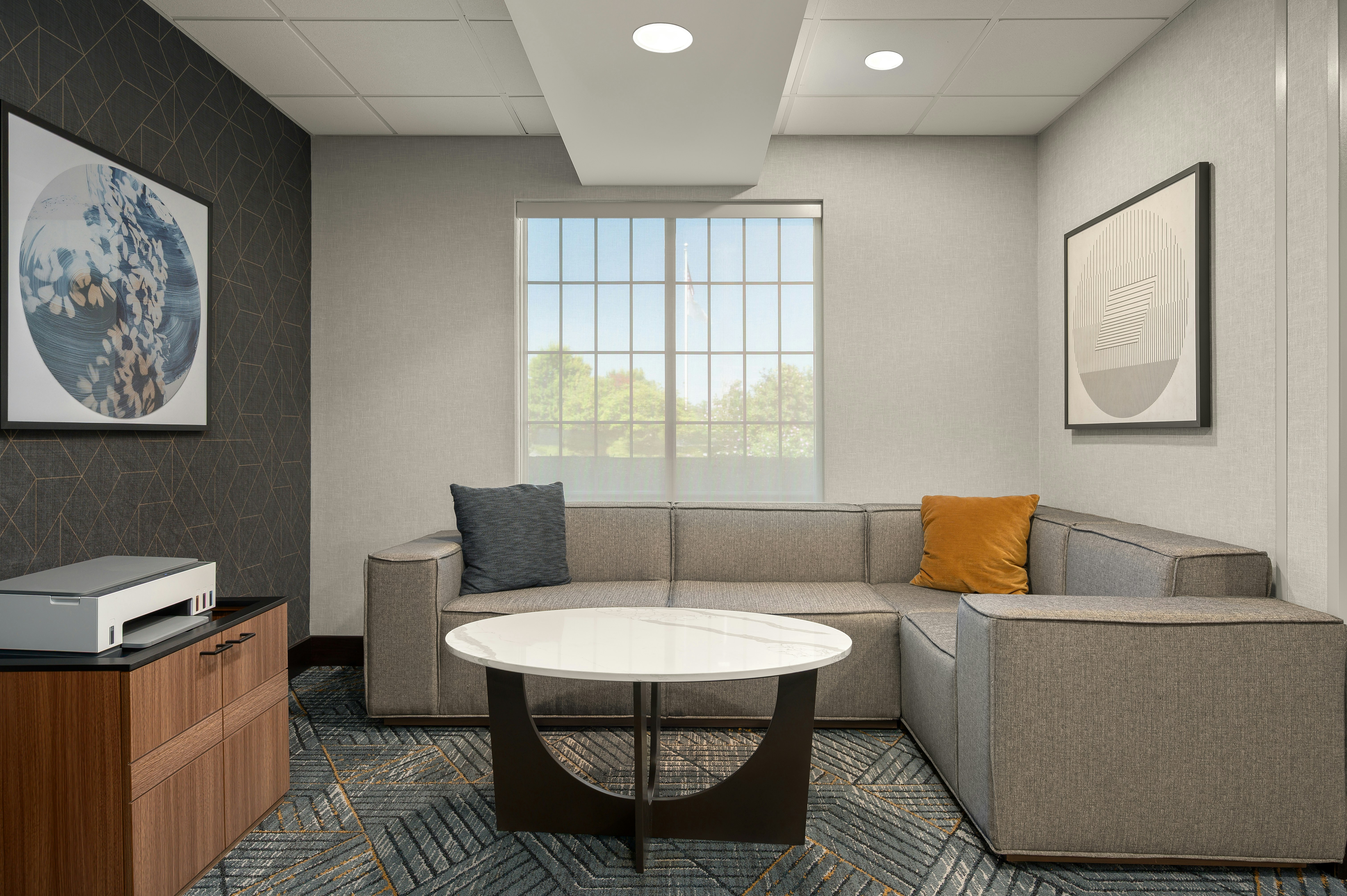 Homewood Suites by Hilton Columbus/Polaris, OH 12/21