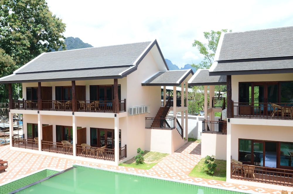 Saksiri Riverside Boutique Hotel 5/50