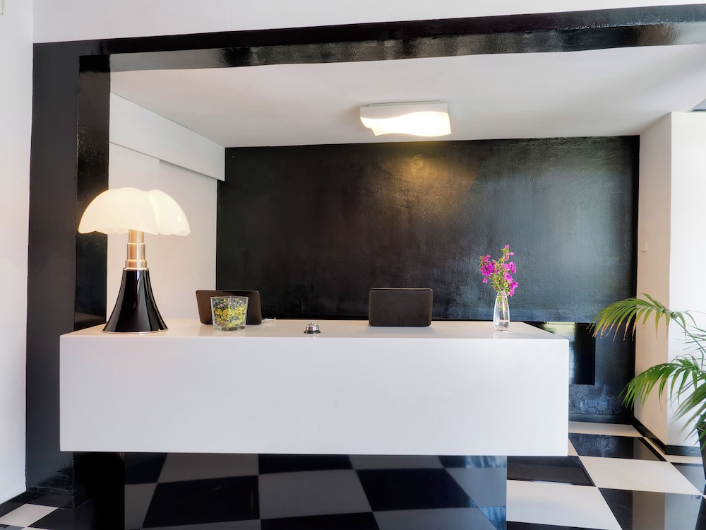 Melia Begur Aigua Blava 16/64
