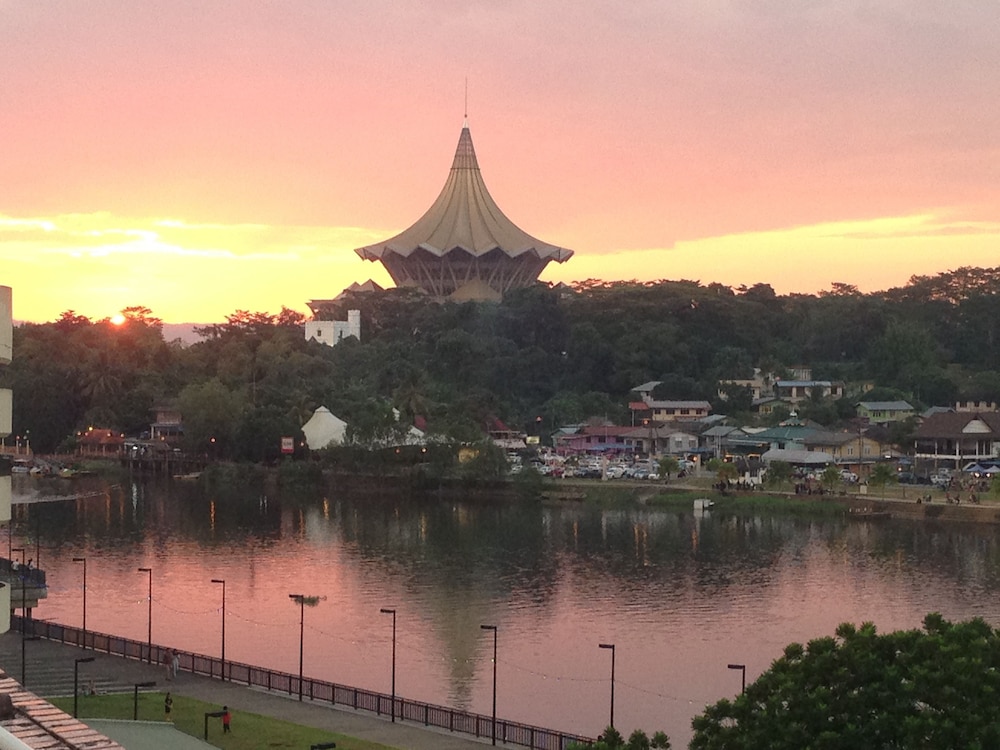 Woodpecker Lodge Kuching 42/49