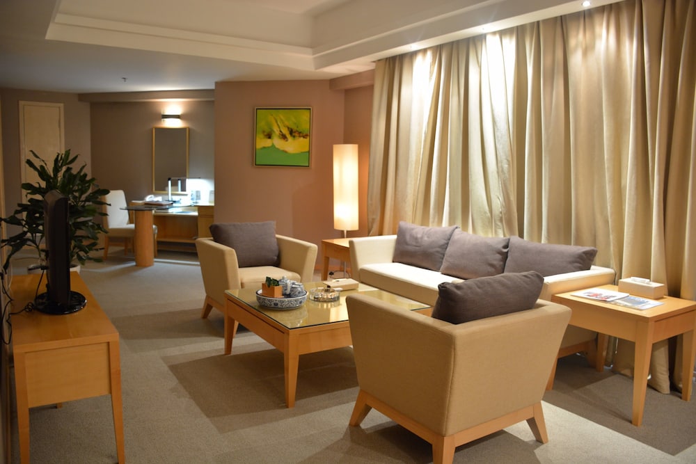 Haiyue Jianguo Hotel 26/50