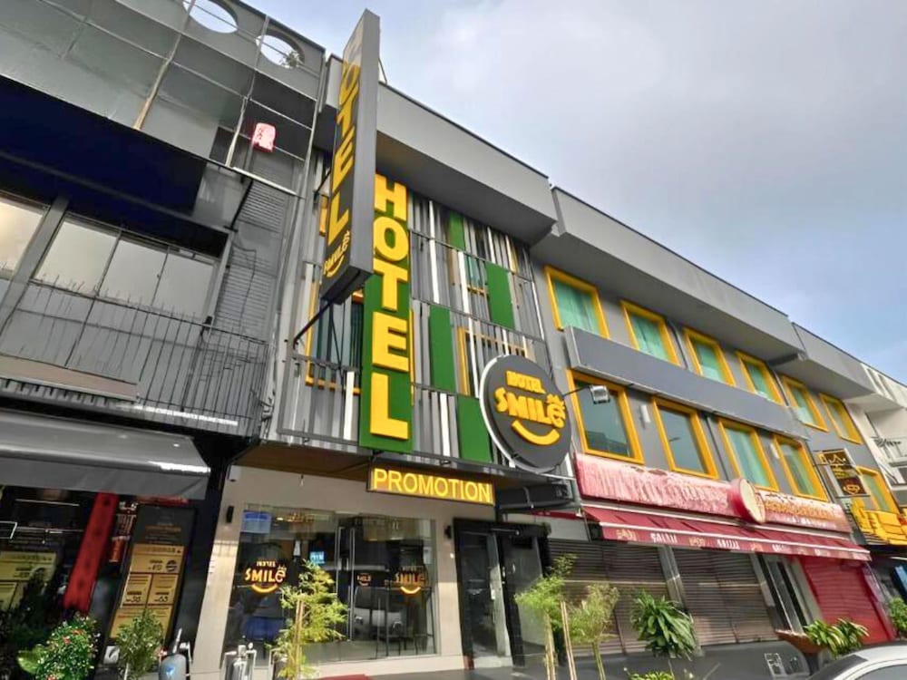 Smile Hotel Taman Segar Cheras 2/17
