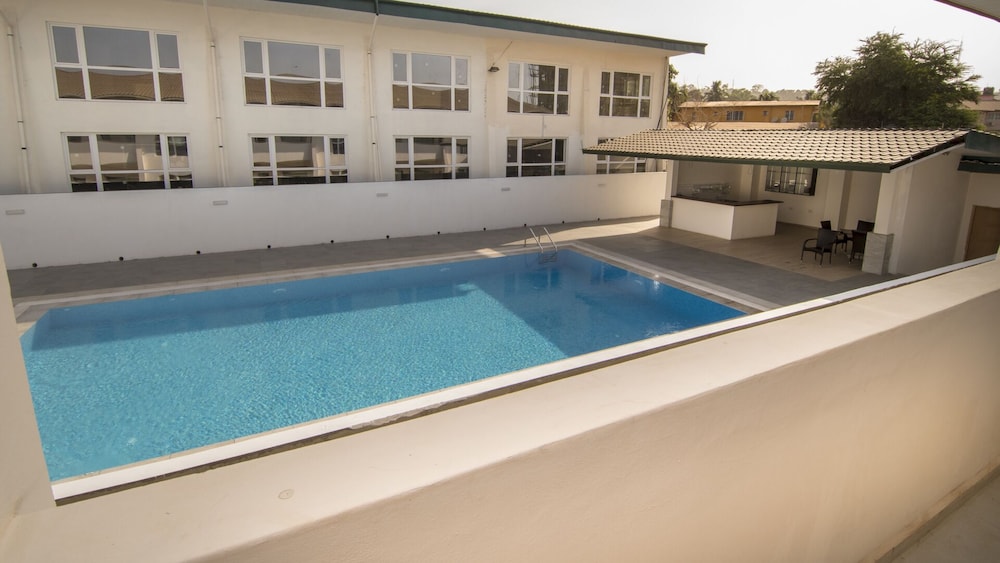 New Brookfields Hotel 2/43
