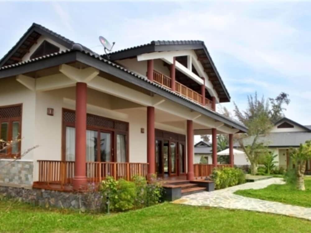 Aniise Villa Resort 3/39