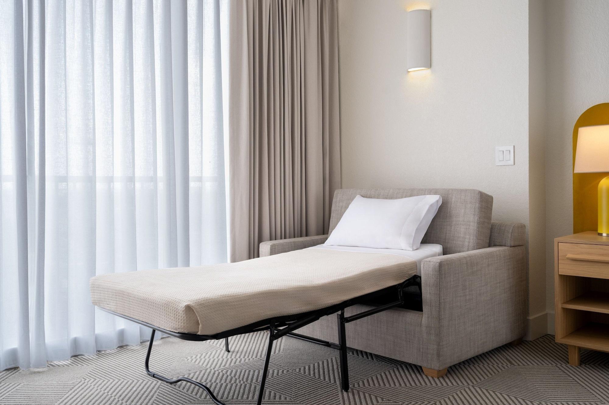 1 Bedroom, Tower, Executive, Suite