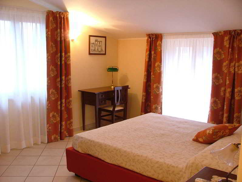 B B Casalotto Inn 11/38
