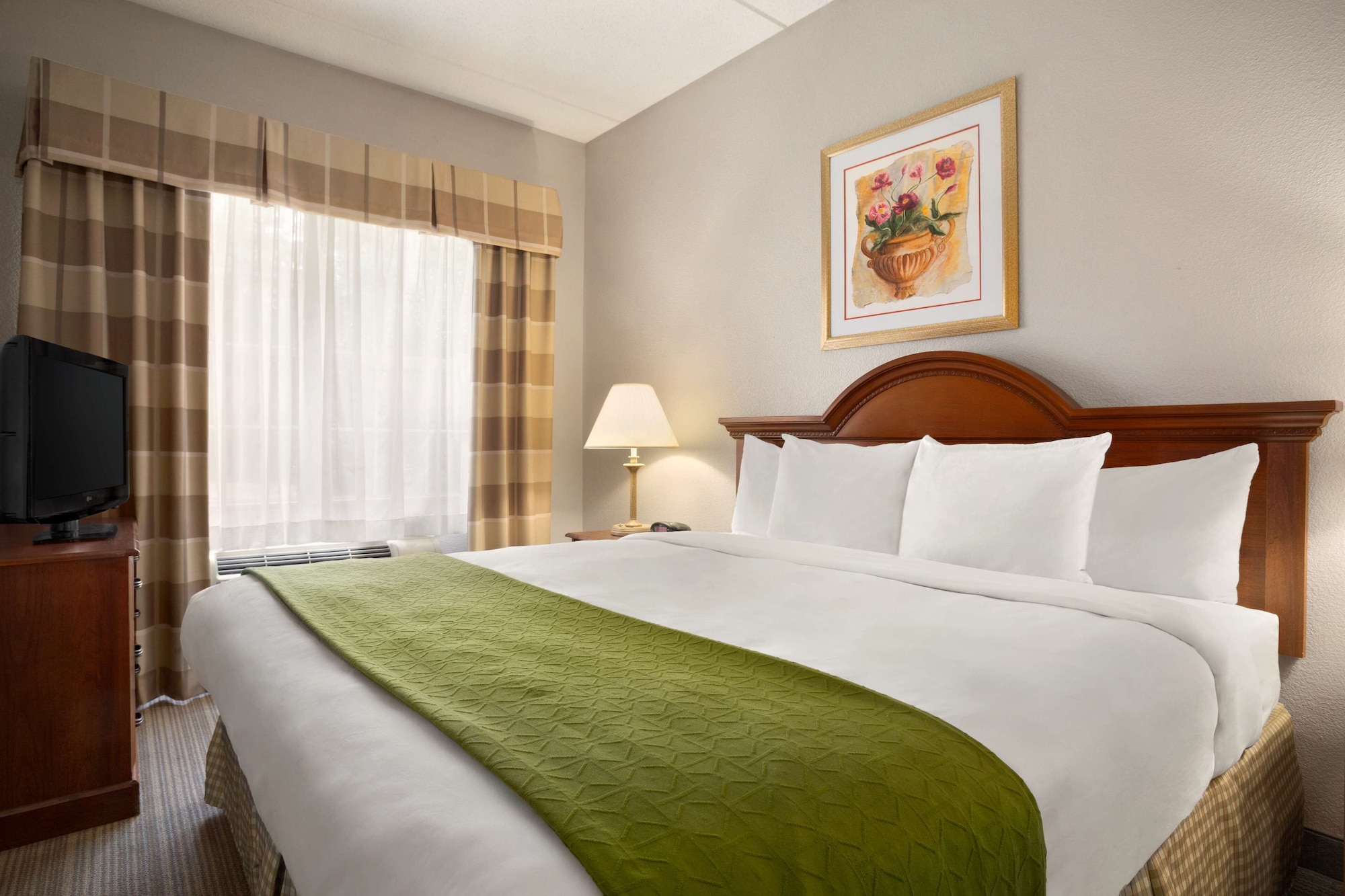 ROOM, KING BED, ACCESSIBLE