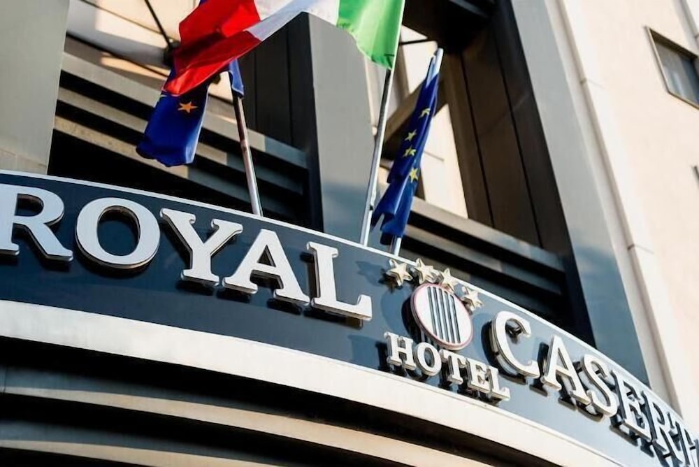 Hotel Royal Caserta 1/50