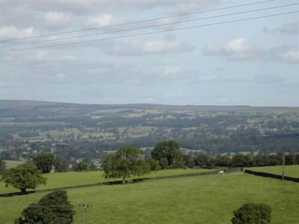 Chevin End Guest House 37/50