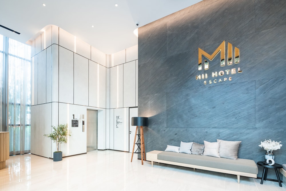 Mii Hotel Srinakarin 12/62