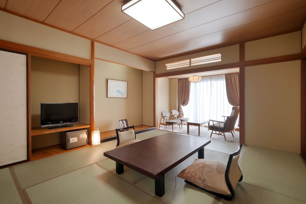 Asaya Hotel 35/50