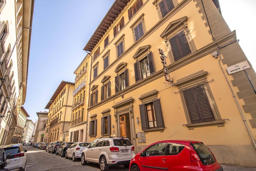 Residenza Hotel Cimabue 63/71