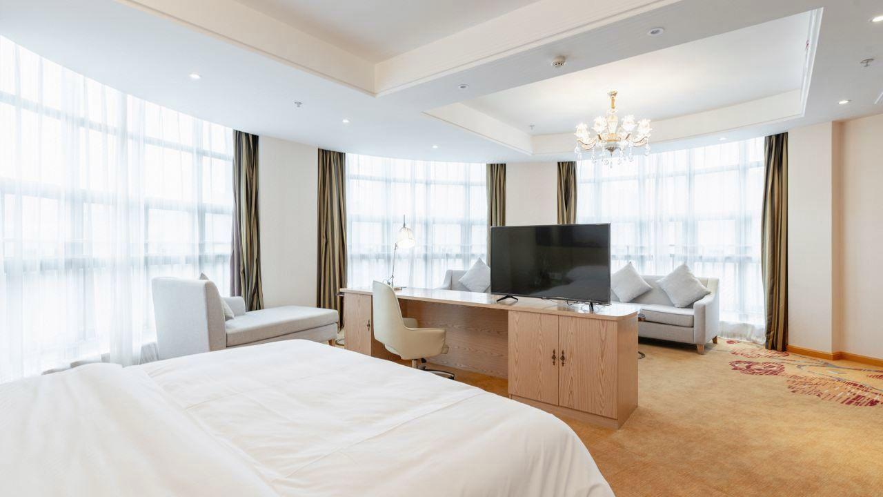 Vienna International Hotel Wuhan Yongfeng Hannan 16/25