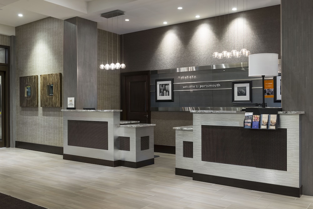 Hampton Inn & Suites Portsmouth Downtown 9/56