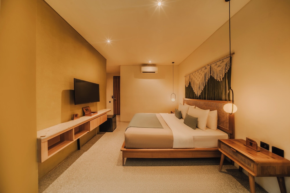 Canggu Cabana Beach Resort by Ini Vie Hospitality 19/64